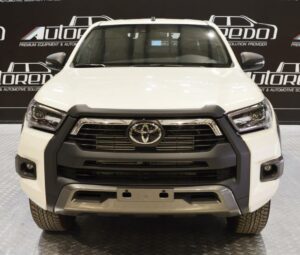TOYOTA HILUX 2.8 ADVENTURE DOUBLE CABIN TURBO DIESEL AT 4WD 21YM