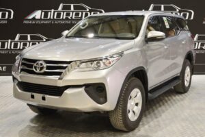 TOYOTA FORTUNER 2.4 CLASSIC TURBO DIESEL AT 4WD 2020YM